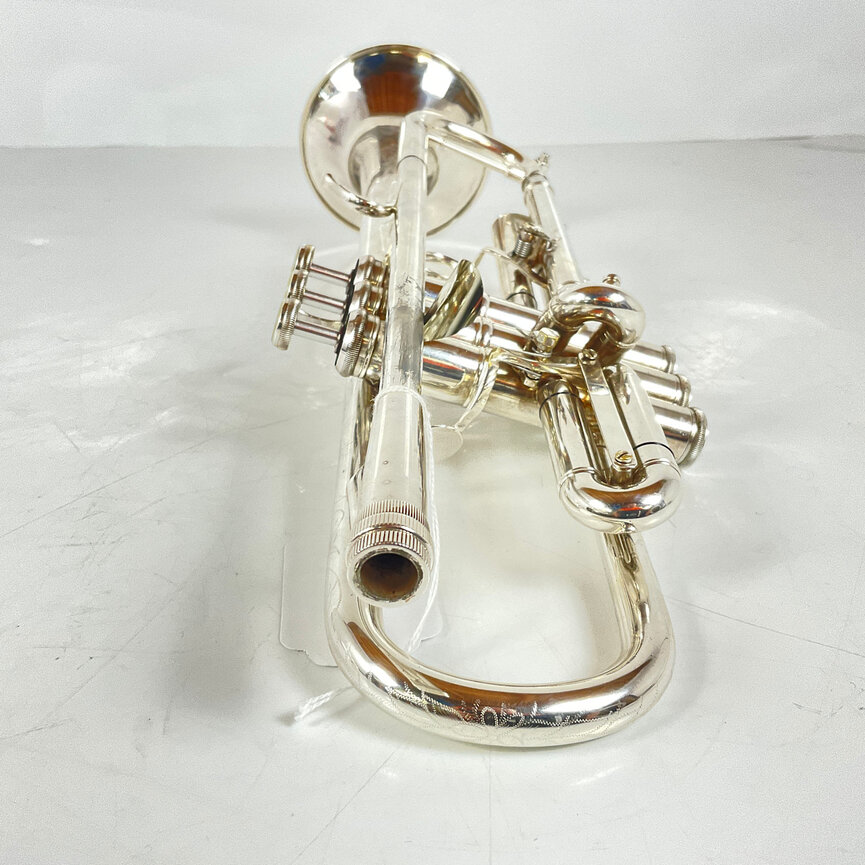 Used Bach LR72 Bb Trumpet (SN: 692023)