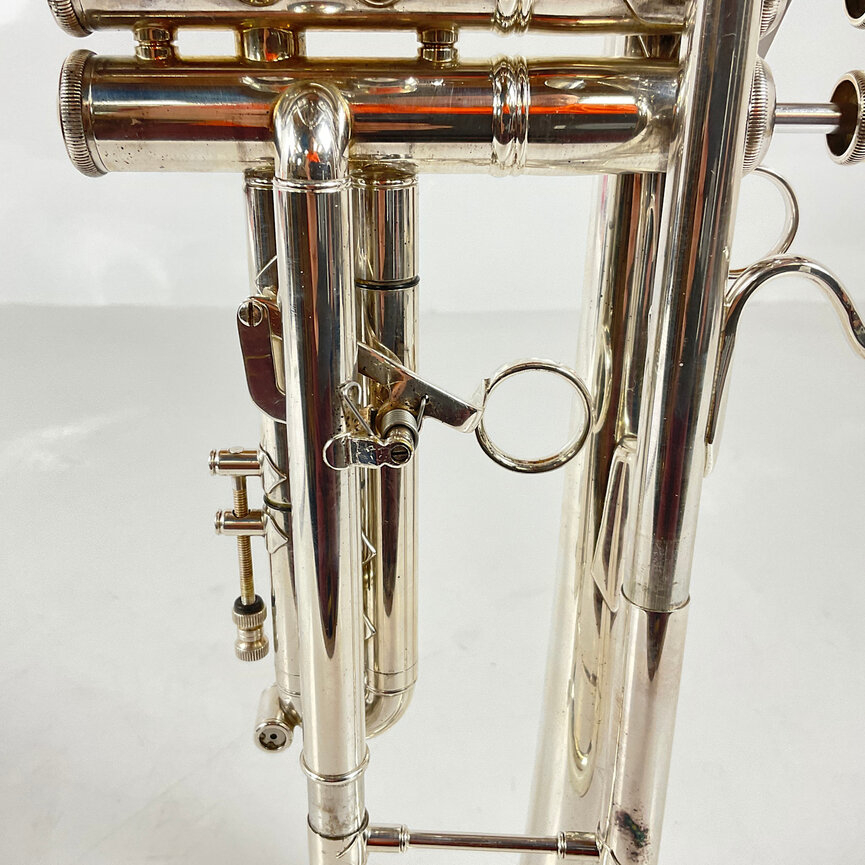 Used Bach LR72 Bb Trumpet (SN: 692023)