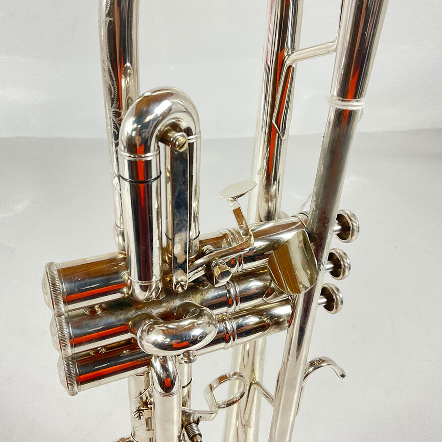 Used Bach LR72 Bb Trumpet (SN: 692023)