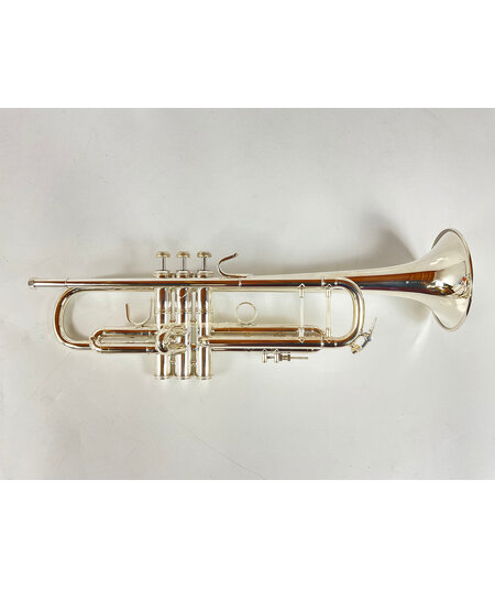 Demo Bach 180S37G Bb Trumpet (SN: 797857)