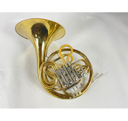 Used Yamaha YHR-664 F/Bb Double French Horn (SN: 002946)