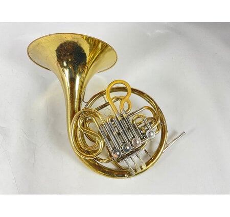 Used Yamaha YHR-664 F/Bb Double French Horn (SN: 002946)