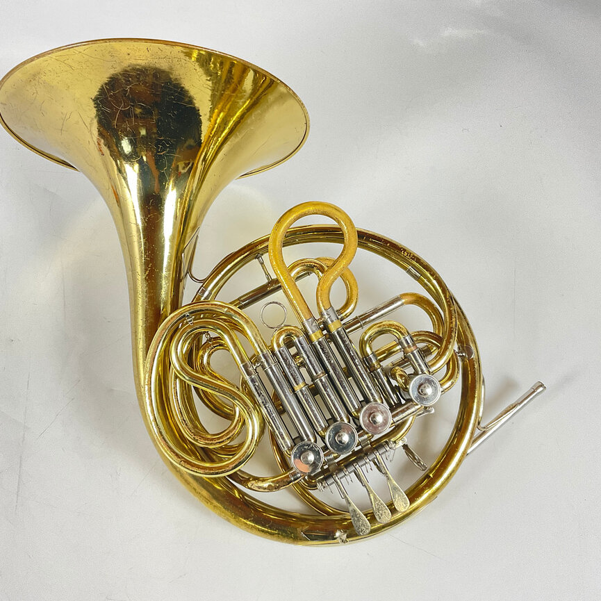 Used Yamaha YHR-664 F/Bb Double French Horn (SN: 002946)