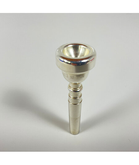 Used Bach 10 1/2D Trumpet [39816]