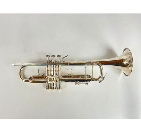 Used Bach 37 Bb Trumpet (SN: 449909)
