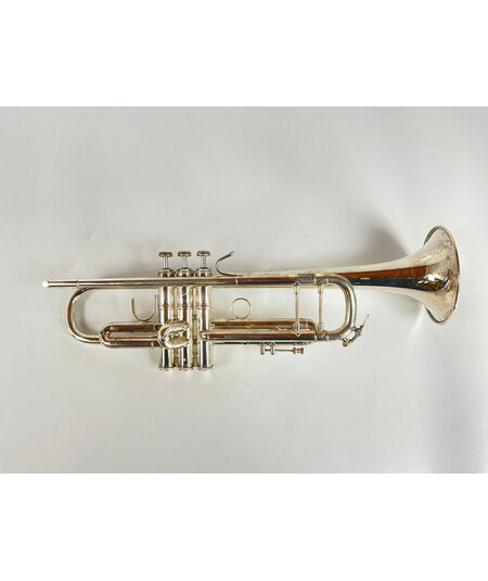 Used Bach 37 Bb Trumpet (SN: 449909)