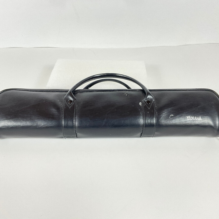 Used Yamaha YFL-581 Flute (SN:054176)
