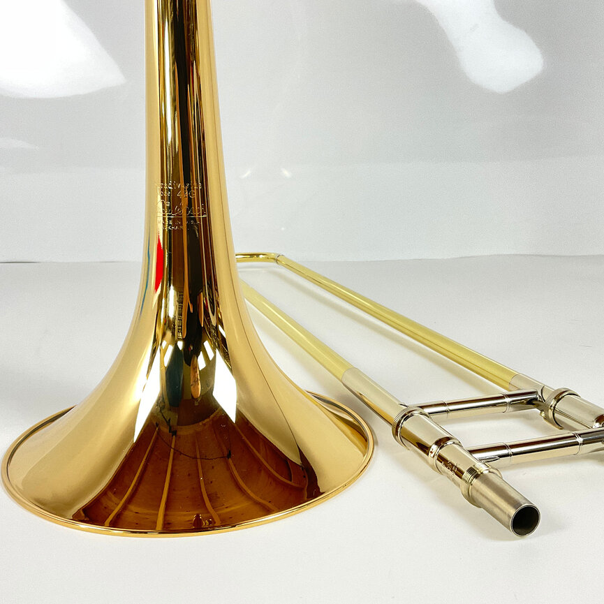 Demo Bach 42BG Bb/F Tenor Trombone (SN: 228353)