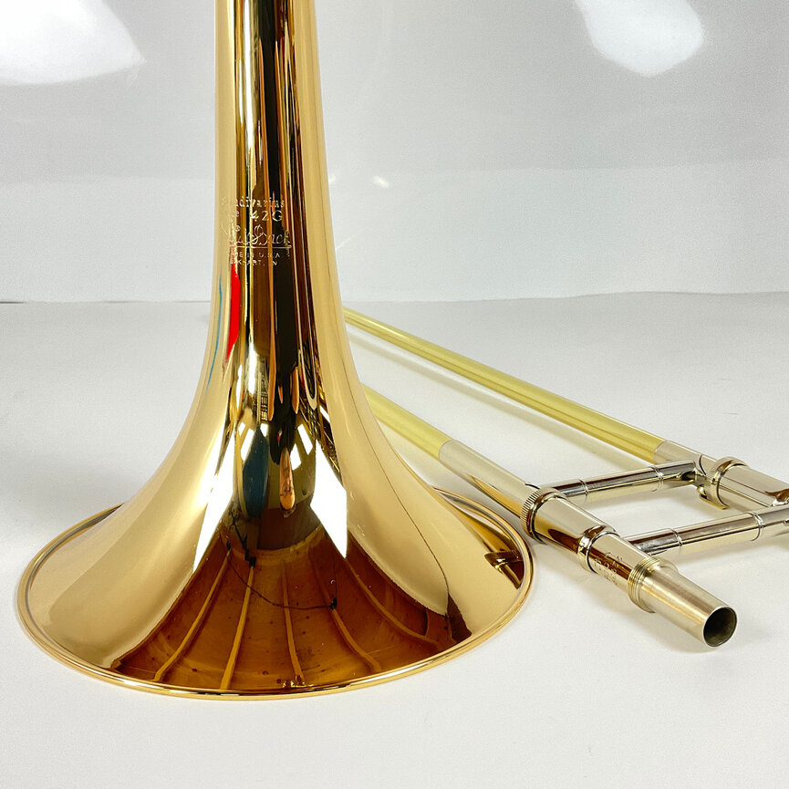 Demo Bach 42BOG Bb/F Tenor Trombone (SN: 229396)