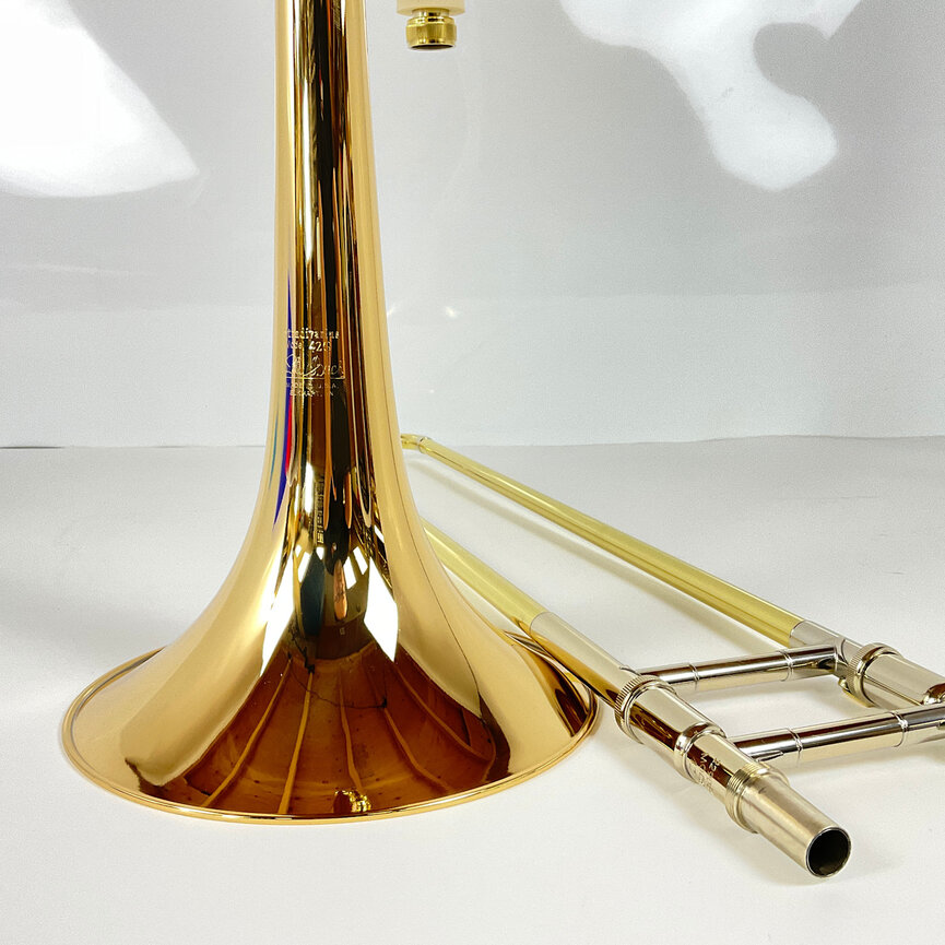 Demo Bach 42BOG Bb/F Tenor Trombone (SN: 229084)