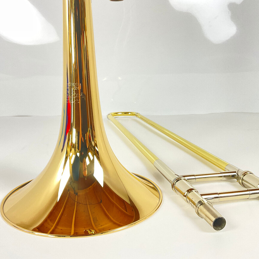 Demo Bach 42BOG Bb/F Tenor Trombone (SN: 227367)