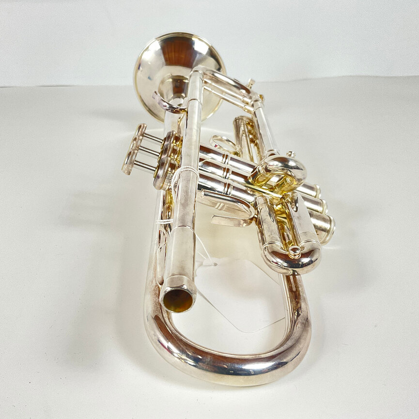 Used Bach 37 Bb Trumpet (SN: 632840)