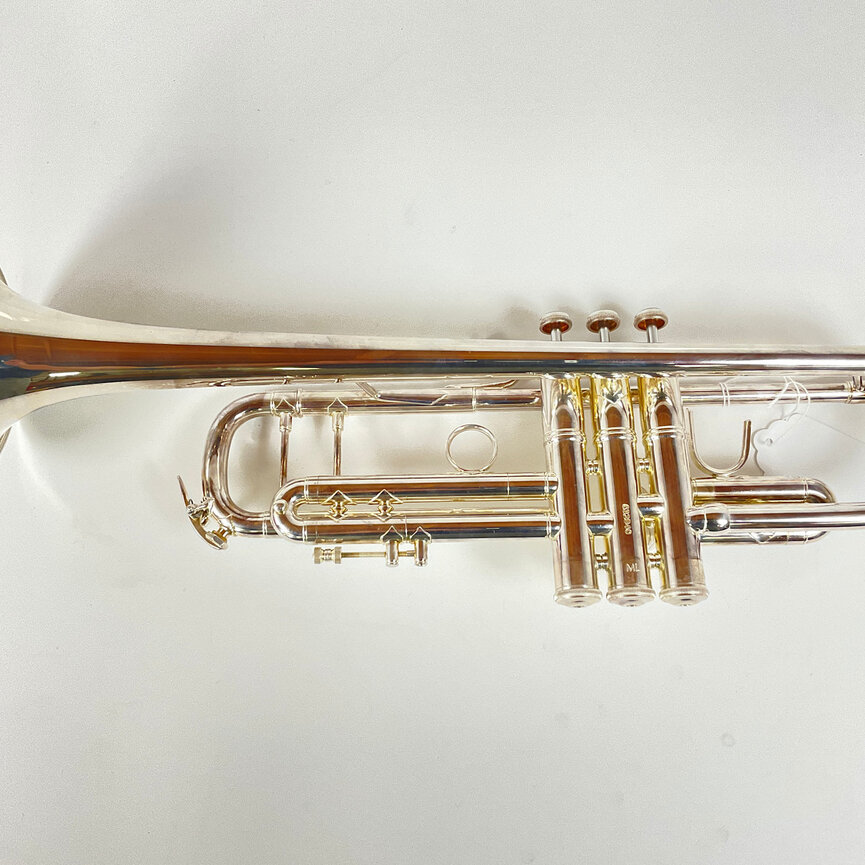 Used Bach 37 Bb Trumpet (SN: 632840)