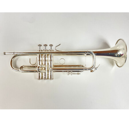 Used Bach LR43/72 Bb Trumpet (SN: 417037)