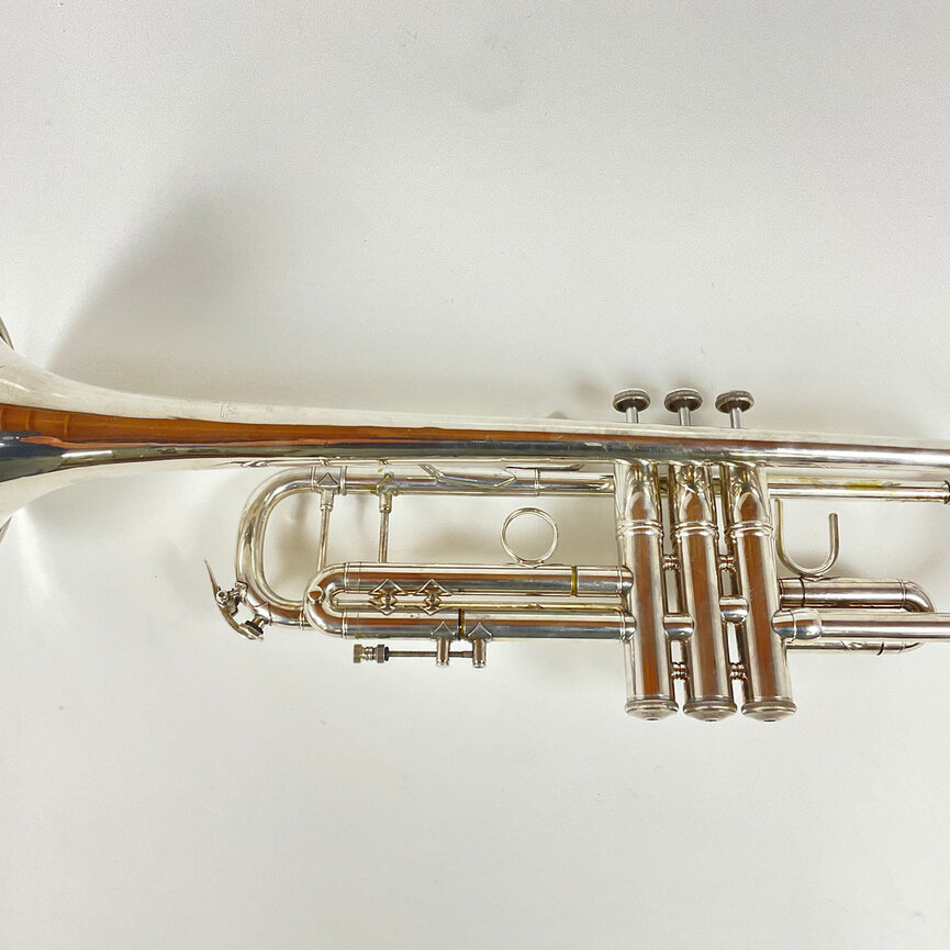 Used Bach 37 Bb Trumpet (SN: 254633)
