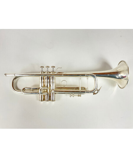 Used Bach "Corporation" 37 Bb Trumpet (SN: 55962)