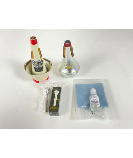 Used Mute Lot 16, Trumpet Mutes, Mouthpiece, Care Kit, Sold AS IS [40328]