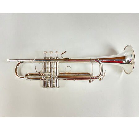 Used Bach "Vincent" Bb Trumpet (SN: 713225)