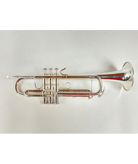 Used Bach "Vincent" Bb Trumpet (SN: 713225)
