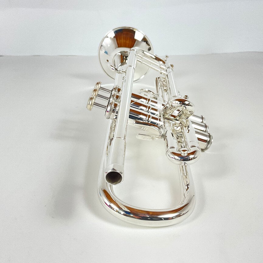 Demo Bach LT180S37 Bb Trumpet (SN: 804641)