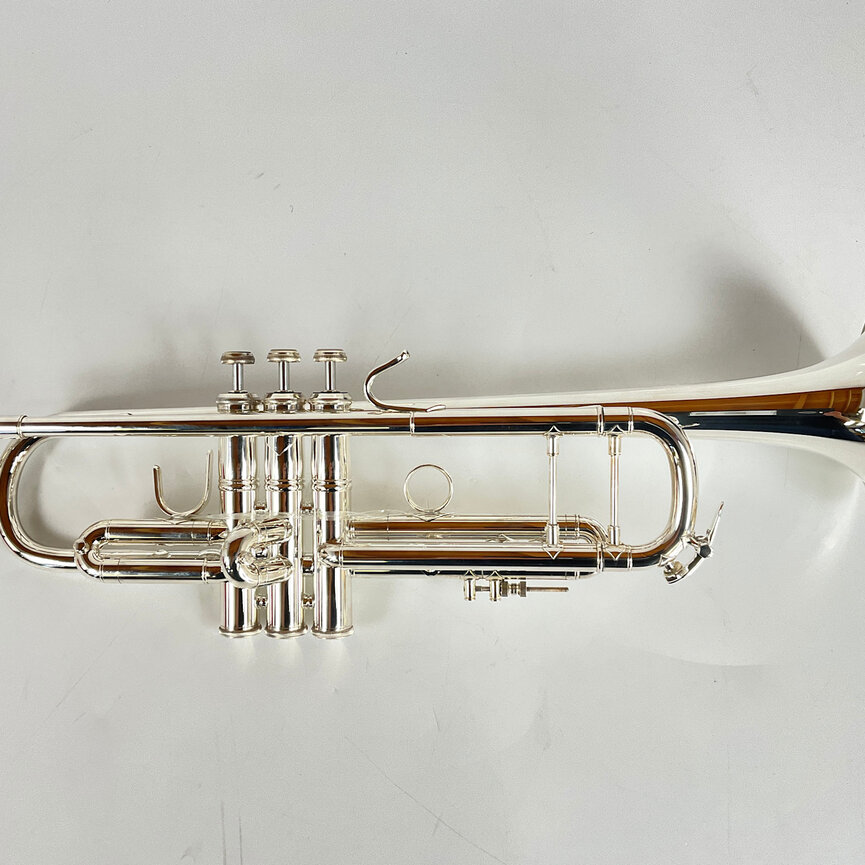 Demo Bach 180S37 Bb Trumpet (SN: 797008)