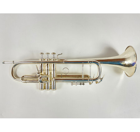 Used Bach "Corporation" 43 Bb Trumpet (SN: 98896)