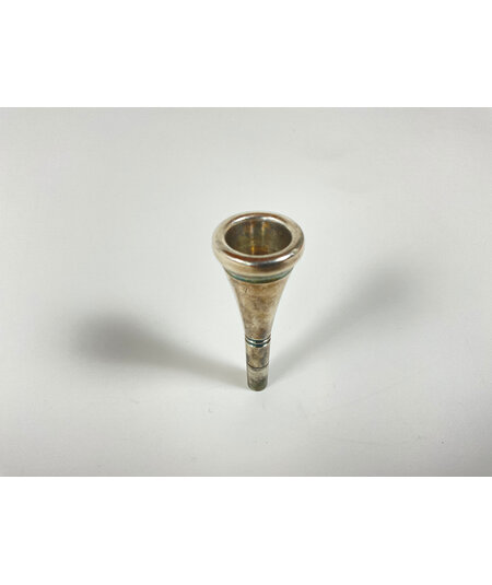 Used Bach 7 French Horn [40580]