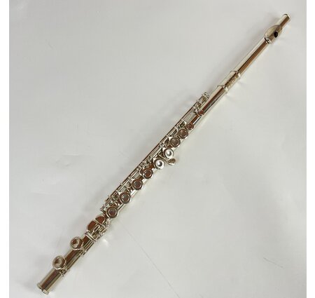 Used Selmer Bundy Flute (SN: 306752)