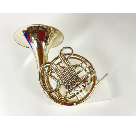 Used Conn 8D F/Bb Double French Horn (SN: 499036)