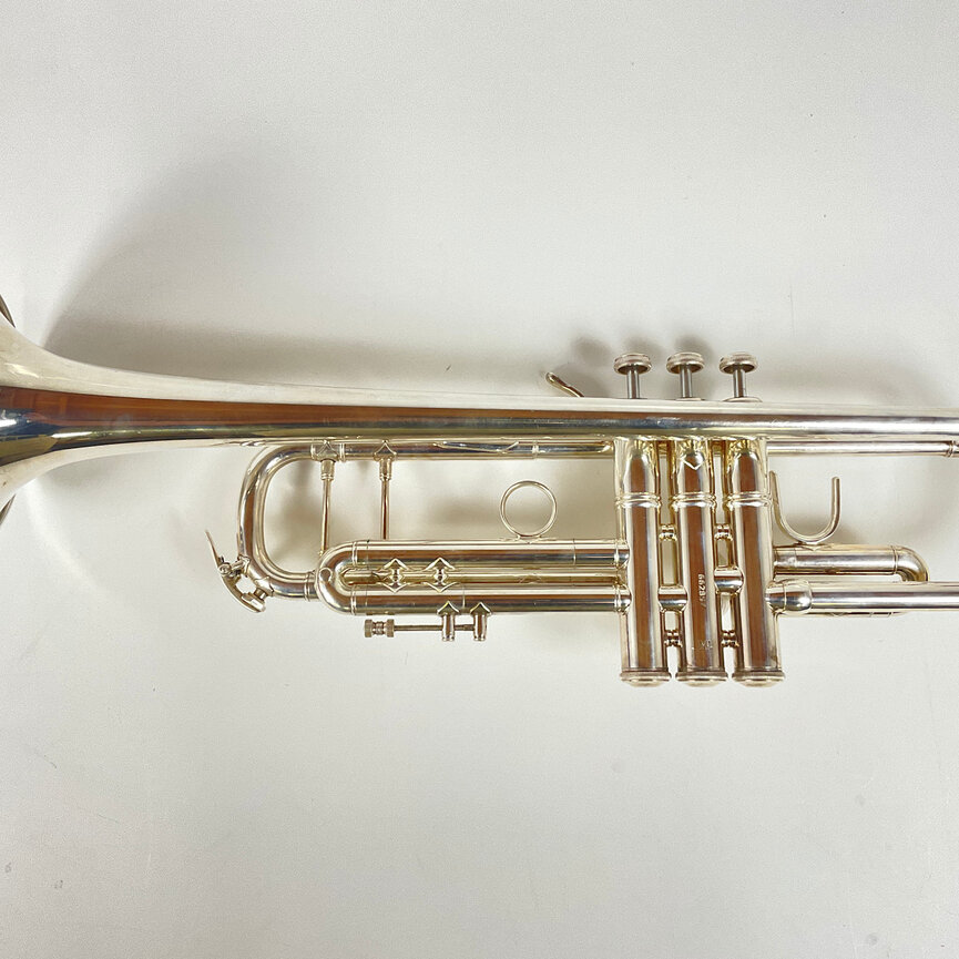 Used Bach 37 Bb Trumpet (SN: 662857)