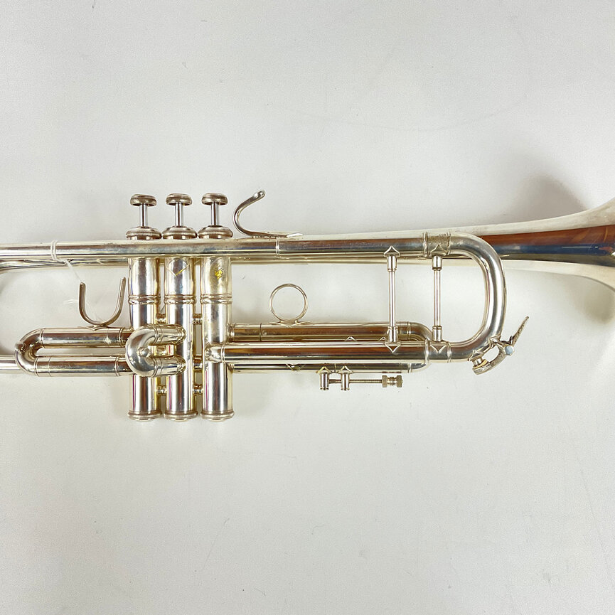 Used Bach 37 Bb Trumpet (SN: 660237)