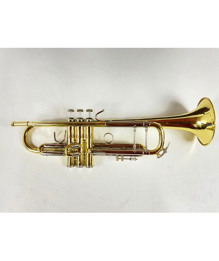 Used Bach 37 Bb Trumpet (SN: 577629)