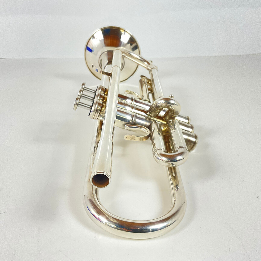 Used Yamaha YTR-6335HSMV (Mike Vax) Bb Trumpet (SN: 452351)