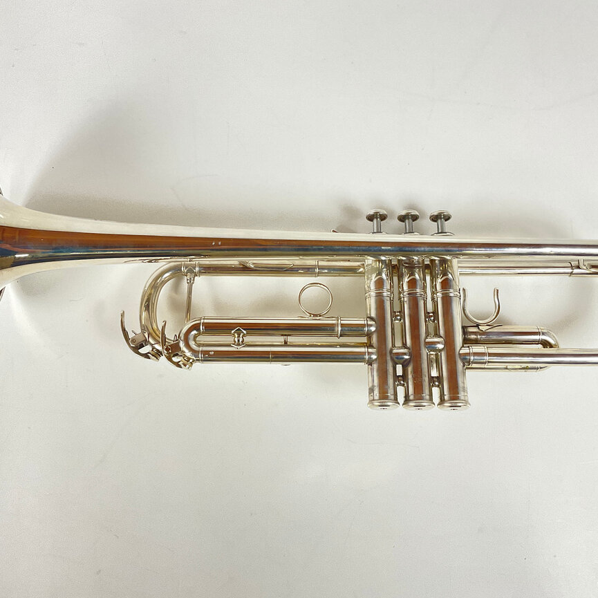 Used Yamaha YTR-6335HSMV (Mike Vax) Bb Trumpet (SN: 452351)