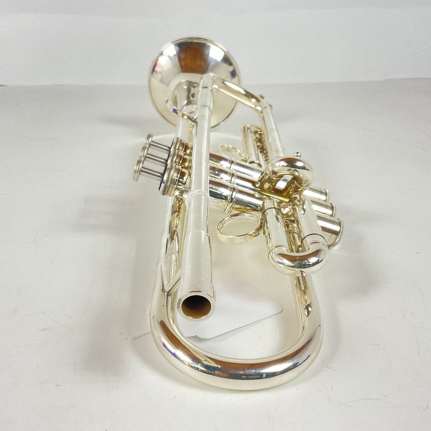Used Yamaha YTR-8335UGRS Bb Trumpet (SN: 401964)