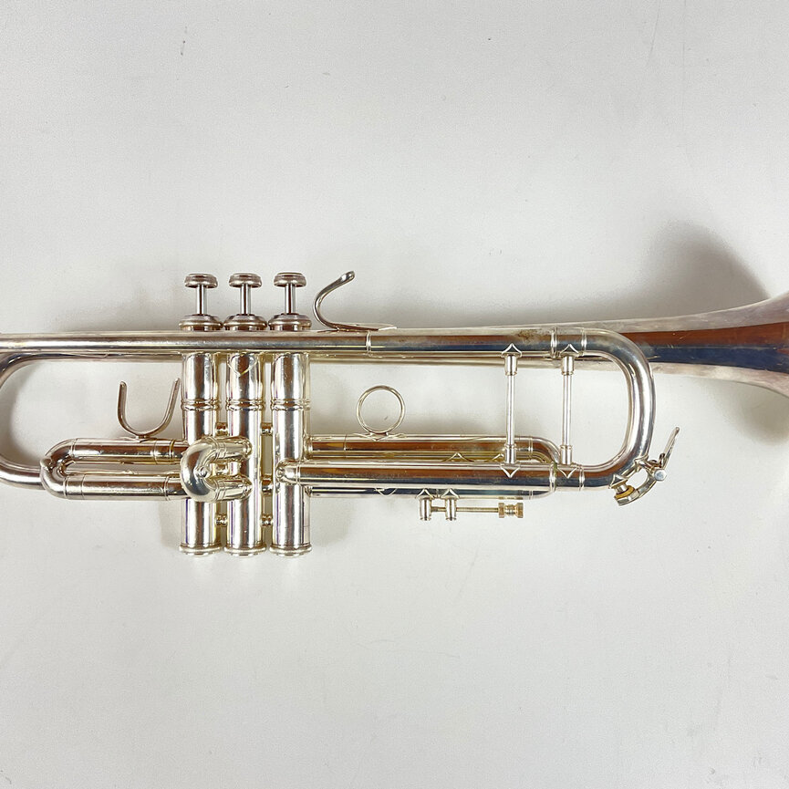 Used Bach 37 Bb Trumpet (SN: 674335)