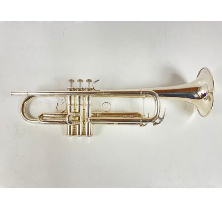 Used Yamaha YTR-8335LASII Bb Trumpet (SN: D92843)