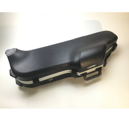 Used SKB Contoured Pro Baritone Sax Case with Wheels [18359]
