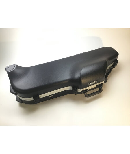 Used SKB Contoured Pro Baritone Sax Case with Wheels [18359]
