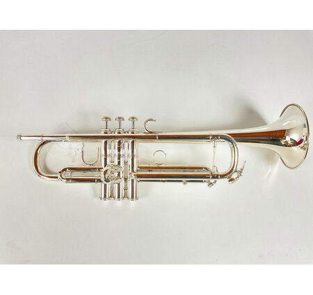 Demo Bach 190SM37X Bb Trumpet (SN: 802623)