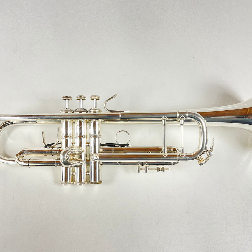 Used Bach 37 Bb Trumpet (SN: 724943)