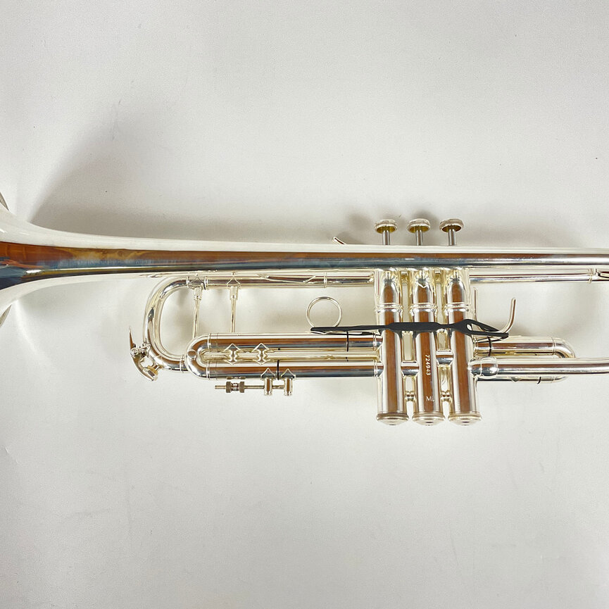 Used Bach 37 Bb Trumpet (SN: 724943)