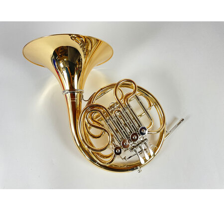 Used Yamaha 567GDB F/Bb Double French Horn (SN: 008556)