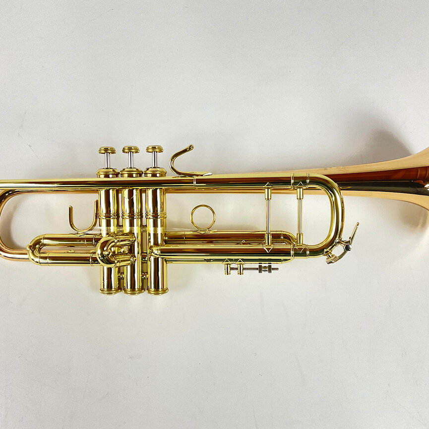 Demo Bach LT18043G Bb Trumpet (SN: 806284)