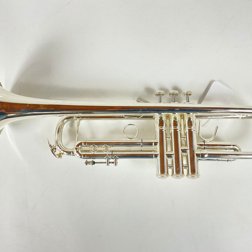 Used Bach LR37G/43 Bb Trumpet (SN: 332083)