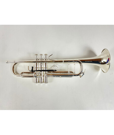 Used Bach 182 Bb Trumpet (SN: 000160)