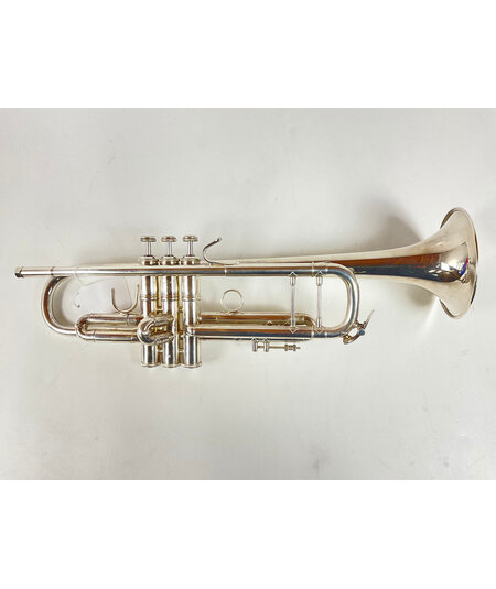 Used Bach 37 Bb Trumpet (SN: 449910)
