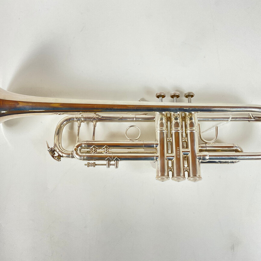 Used Bach 37 Bb Trumpet (SN: 449910)