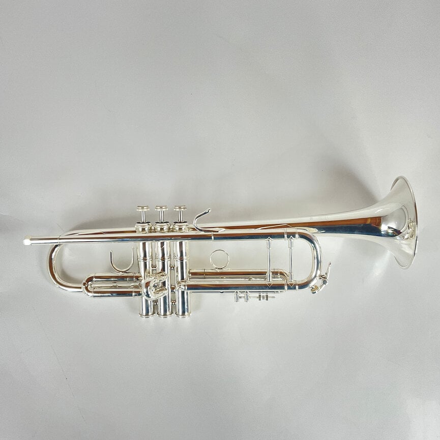 Demo Bach 180S37 Bb Trumpet (SN: 790560)