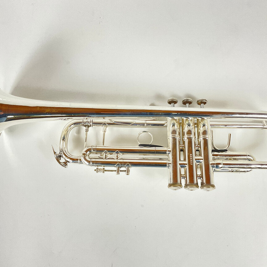 Used Bach 37 Bb Trumpet (SN:559402)
